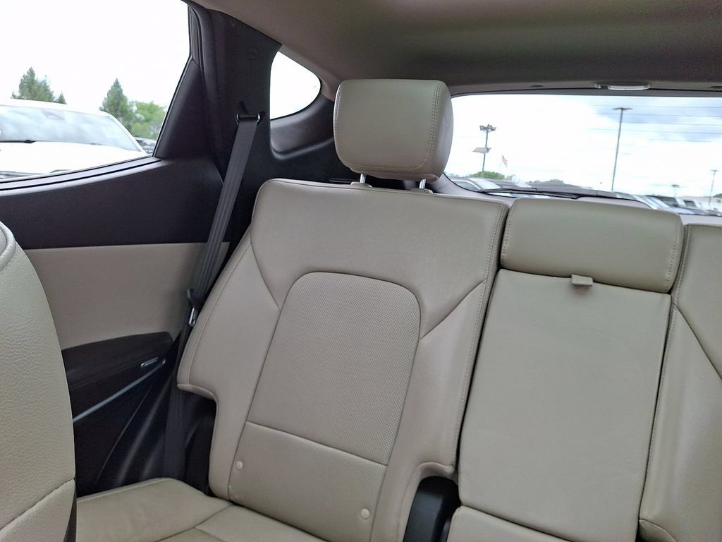 Used 2018 Hyundai Santa Fe Sport AWD/4WD image 19