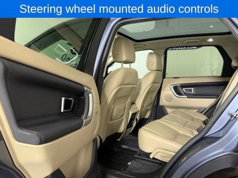 Used 2018 Land Rover Discovery Sport HSE AWD/4WD image 14