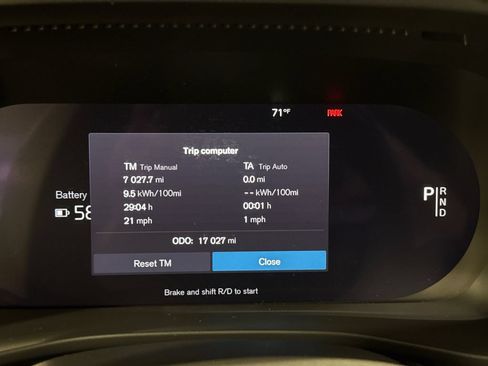 Certified 2023 Volvo C40 P8 Recharge Plus AWD/4WD image 14
