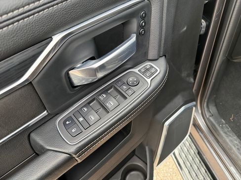 Used 2024 RAM 2500 Laramie w/ Night Edition image 13