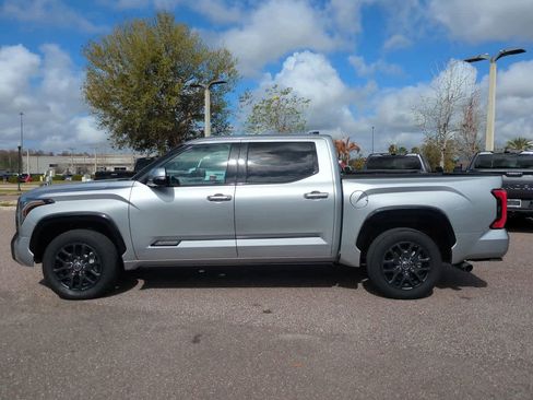 Used 2023 Toyota Tundra Platinum image 3