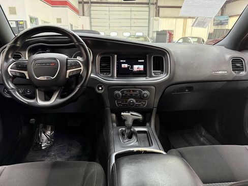 Used 2018 Dodge Charger GT AWD/4WD image 18
