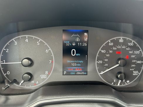 Certified 2024 Toyota Corolla SE w/ SE Premium Package image 27