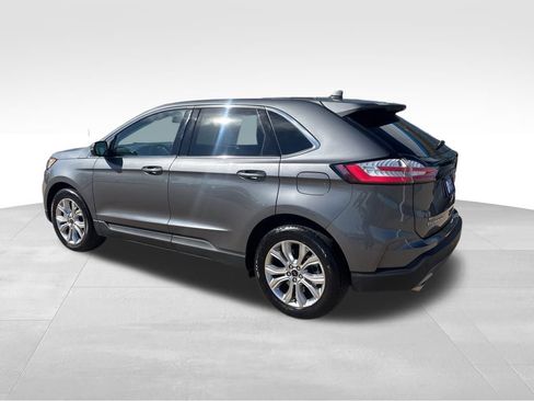 Used 2024 Ford Edge Titanium image 4