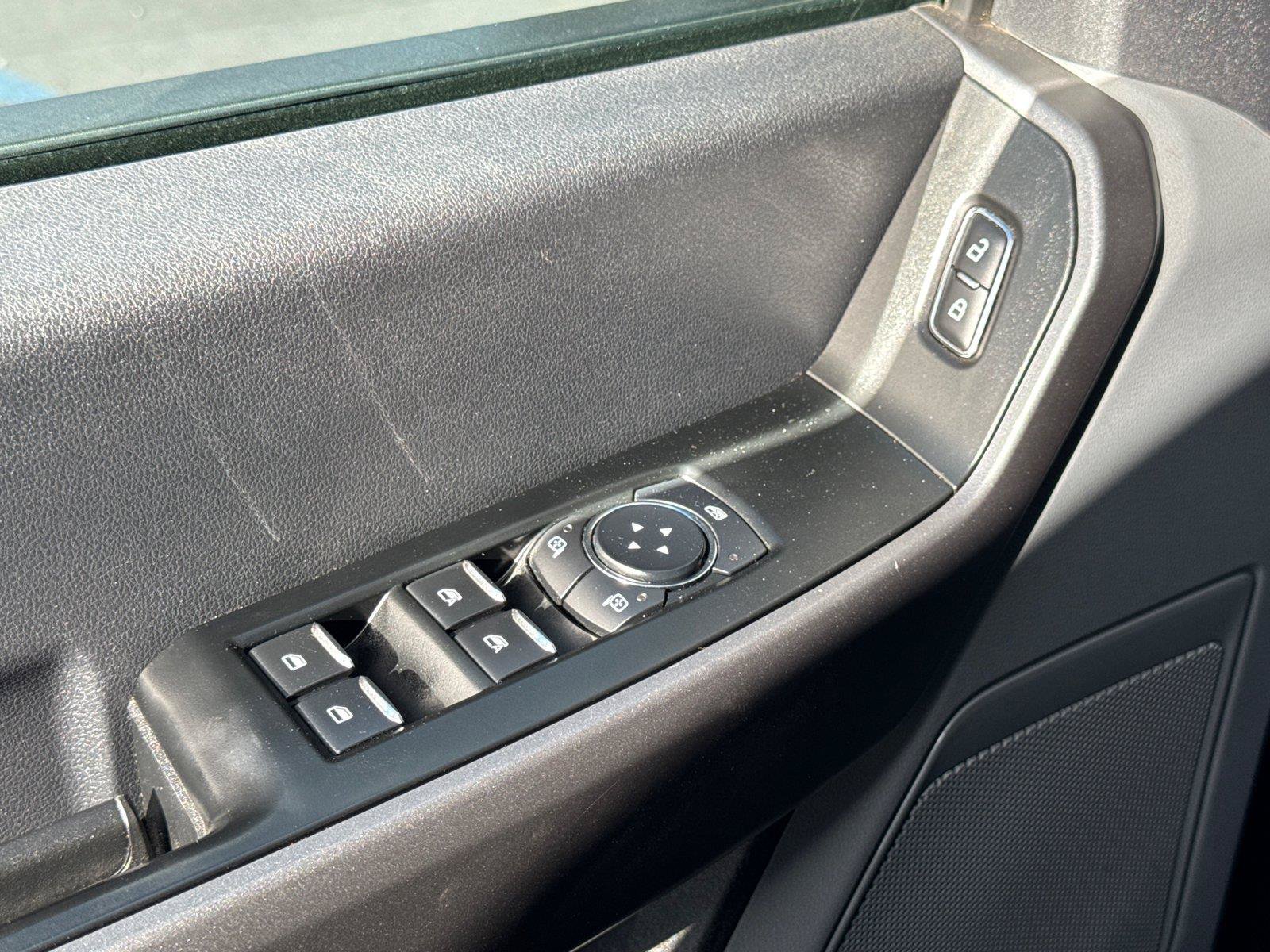 Certified 2025 Ford F250 XLT AWD/4WD image 29