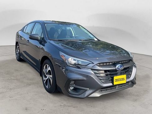 Used 2023 Subaru Legacy Premium AWD/4WD image 3