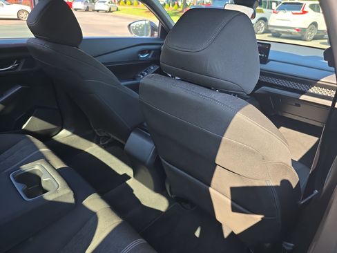 Used 2024 Honda Accord Sport image 11