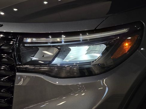 New 2026 Ford Explorer ST-Line image 13