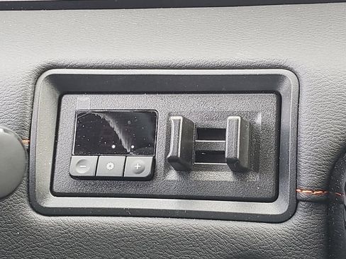 Certified 2025 Nissan Armada PRO-4X w/ Pro-4X Premium Package AWD/4WD image 36