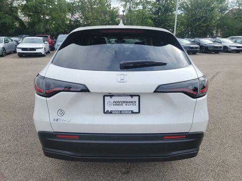 Used 2026 Honda HR-V LX image 23