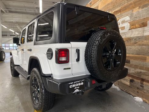 Used 2021 Jeep Wrangler Unlimited Sahara w/ Dual Top Group image 20