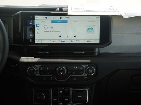 New 2026 Jeep Gladiator Sport image 26