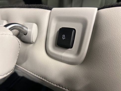 New 2026 Lincoln Aviator Reserve image 33