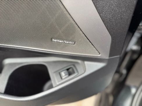 Used 2023 BMW M340i w/ Premium Package image 28