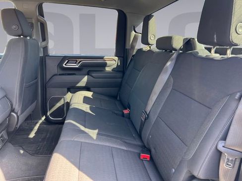 Certified 2025 Chevrolet Silverado 2500 LT w/ Convenience Package AWD/4WD image 16