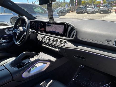 Used 2025 Mercedes-Benz GLE 450 4MATIC Coupe w/ Winter Package image 15