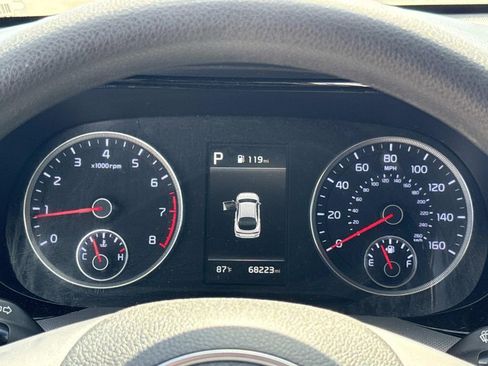 Used 2022 Kia K5 LX FWD image 27