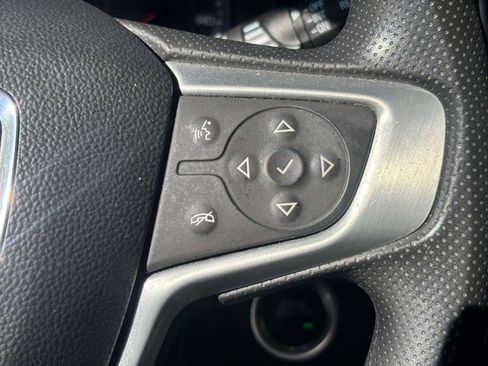 Used 2022 GMC Terrain SLE w/ Driver Convenience Package image 24