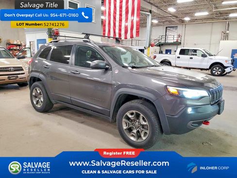 Used 2019 Jeep Cherokee Trailhawk w/ Cold Weather Group AWD/4WD image 5