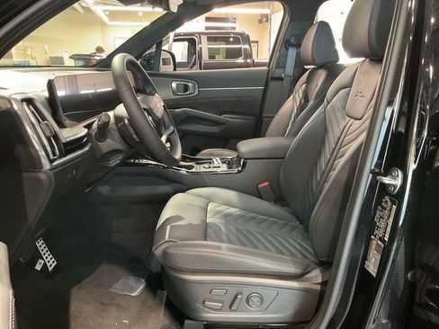New 2026 Kia Sorento SX Prestige AWD/4WD image 9