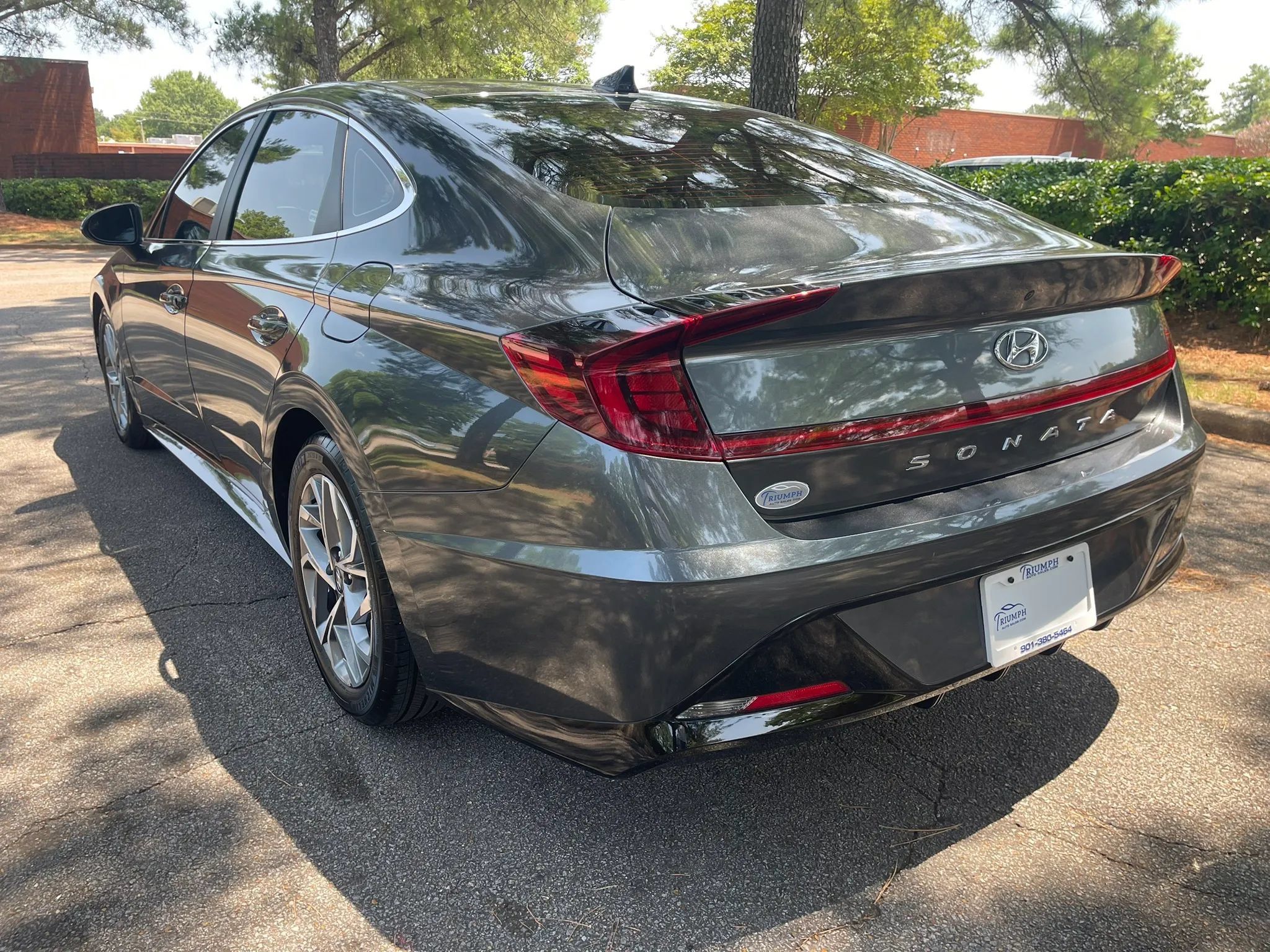 Used 2022 Hyundai Sonata SEL w/ Cargo Package FWD image 3