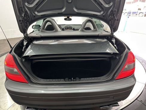 Used 2007 Mercedes-Benz SLK 55 AMG image 23