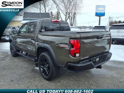 Used 2024 Chevrolet Colorado Trail Boss w/ Advanced Trailering Package image 3