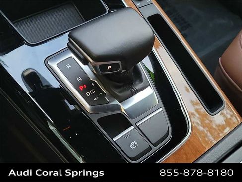 Used 2022 Audi Q5 2.0T Premium w/ Convenience Package image 17