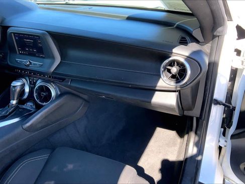 Used 2019 Chevrolet Camaro LT image 13