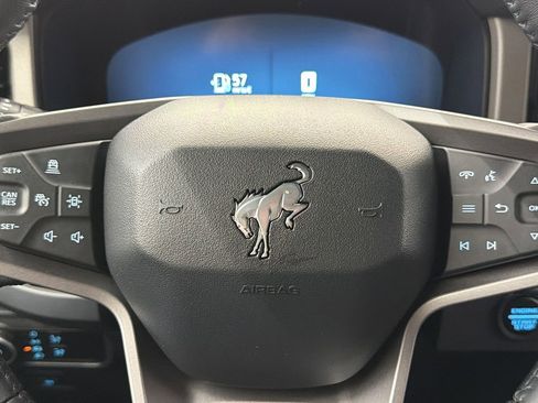 Used 2025 Ford Bronco Outer Banks image 28