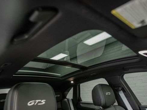 Used 2017 Porsche Macan GTS image 27