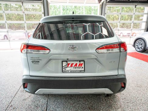 Certified 2023 Toyota Corolla Cross L AWD/4WD image 4