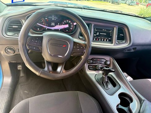 Used 2023 Dodge Challenger GT w/ Blacktop Package RWD image 9