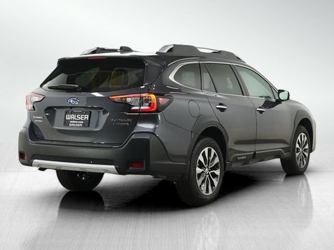 Used 2025 Subaru Outback Touring w/ Popular Package #2 AWD/4WD image 5