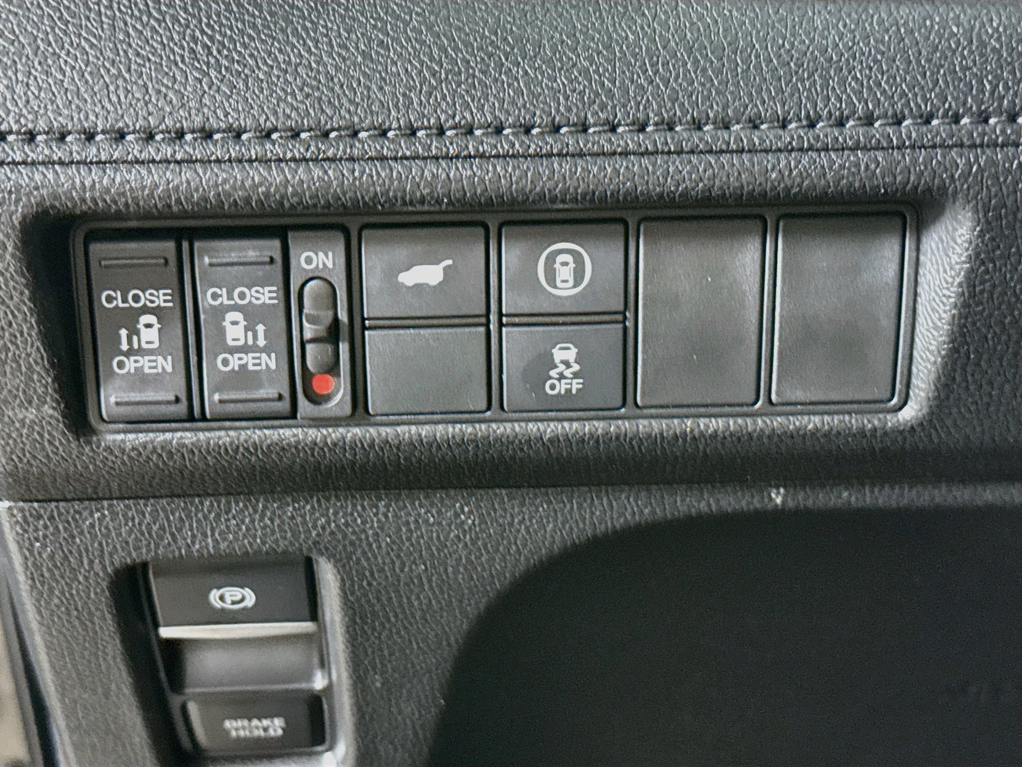 Used 2024 Honda Odyssey Sport image 9
