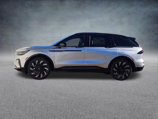 New 2026 Lincoln Nautilus Reserve w/ Jet Appearance Package AWD/4WD image 4