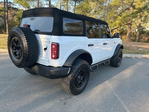 Used 2022 Ford Bronco Wildtrak image 28