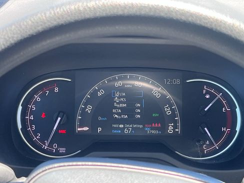 Used 2024 Toyota RAV4 XLE w/ Convenience Package FWD image 17