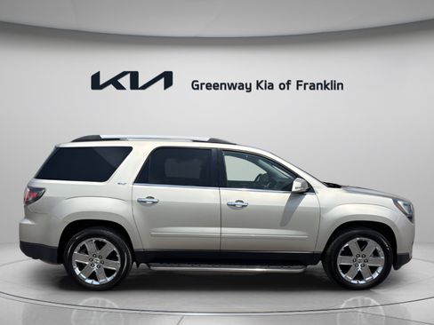 Used 2017 GMC Acadia Limited SLT FWD image 8