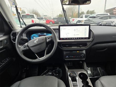 Used 2025 Ford Bronco Sport Badlands w/ Badlands Tech Package image 11