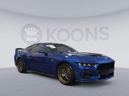 Used 2024 Ford Mustang GT Premium RWD image 10