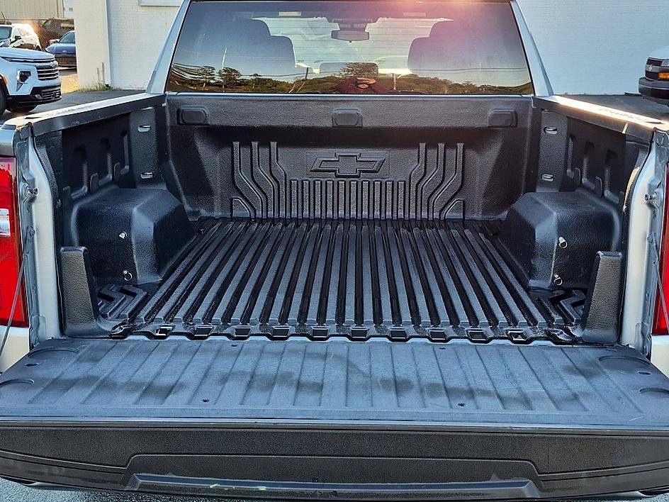 Certified 2023 Chevrolet Silverado 1500 RST RWD image 31