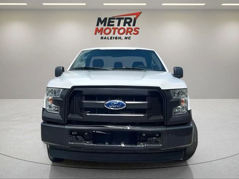 Used 2017 Ford F150 XL w/ Equipment Group 101A Mid image 4