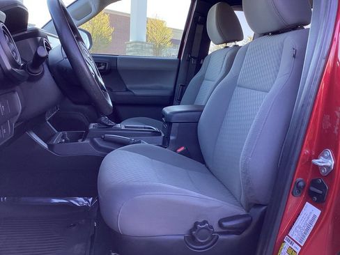 Used 2021 Toyota Tacoma SR image 14