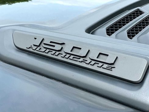New 2026 RAM 1500 Laramie AWD/4WD image 15