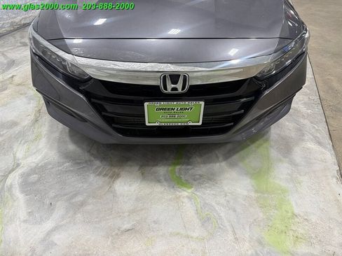 Used 2020 Honda Accord EX image 24