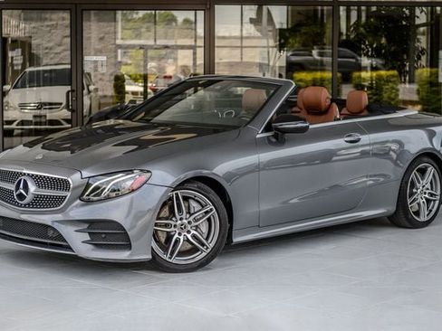 Used 2018 Mercedes-Benz E 400 Cabriolet image 2
