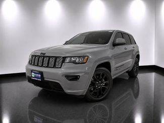 Used 2021 Jeep Grand Cherokee Laredo X AWD/4WD video 1
