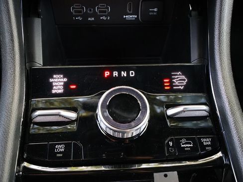 Used 2022 Jeep Grand Cherokee Trailhawk w/ Advanced Protech Group II AWD/4WD image 60