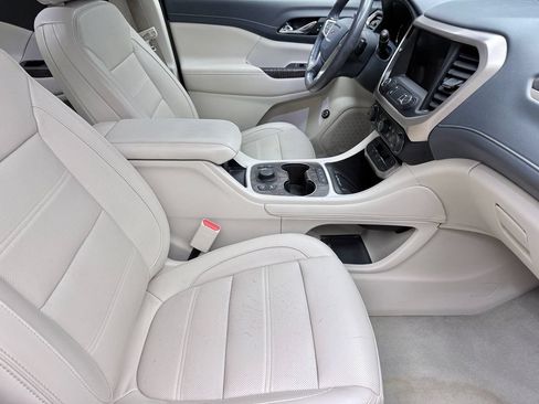 Used 2020 GMC Acadia Denali AWD/4WD image 12